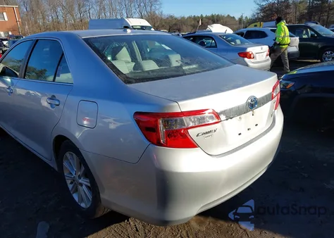 2013 Toyota Camry Hybrid Xle from USA, damaged, VIN 4T1BD1FK6DU070950